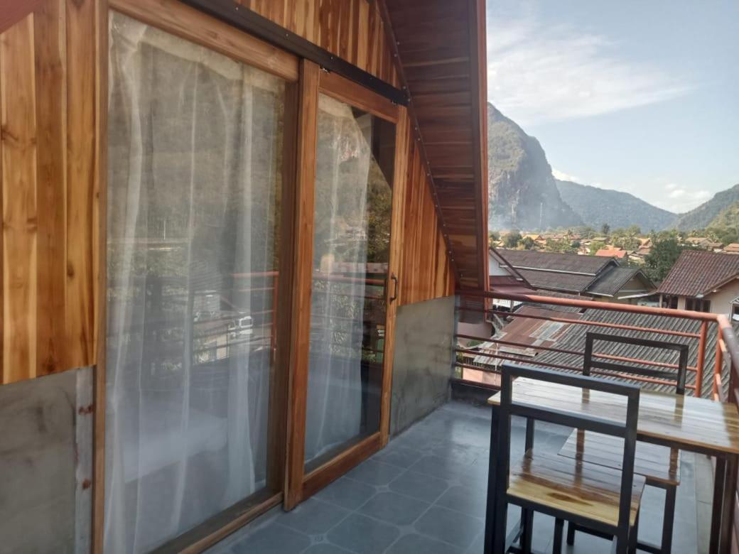 Amphai Guest House Nong Khiaw Ngoại thất bức ảnh